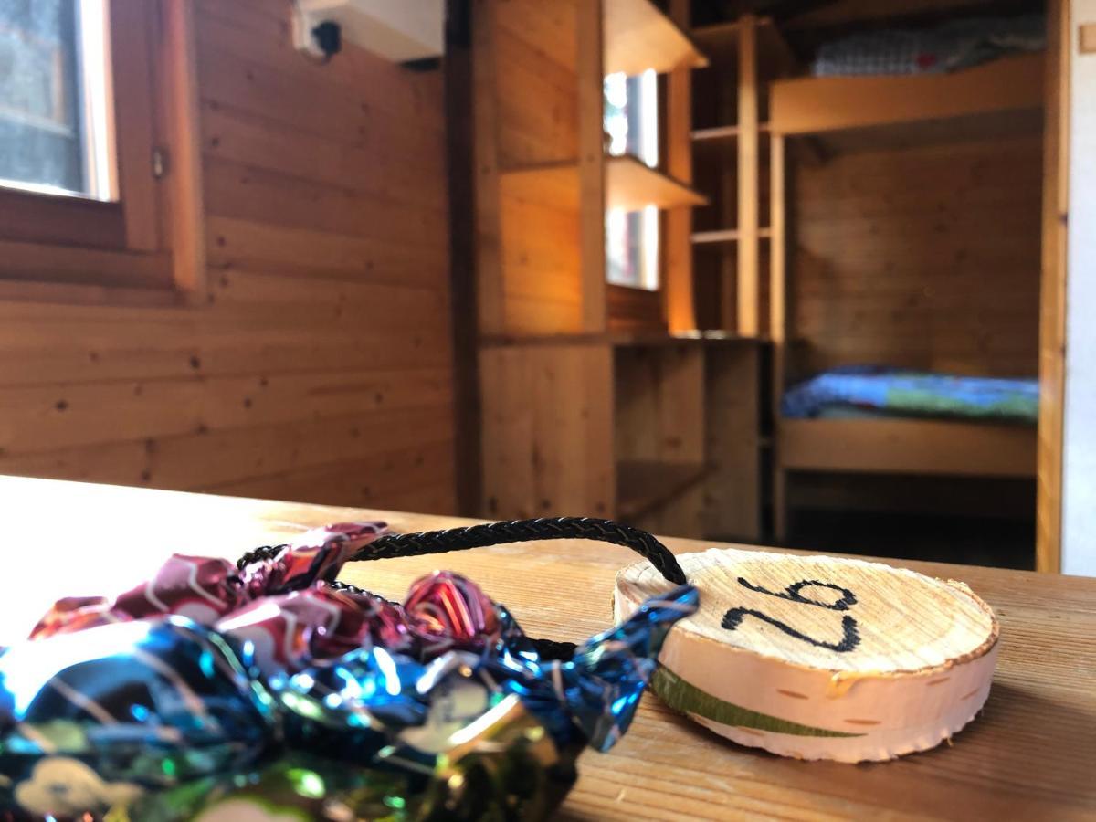 Touring Club Svizzero - Sezione Ticino Hostel Quinto Exterior photo